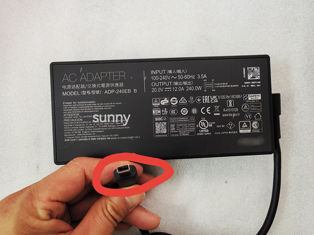 OEM ADP-240EB B 0A001-00971300 - Pc Gaming Asus 评论和价格